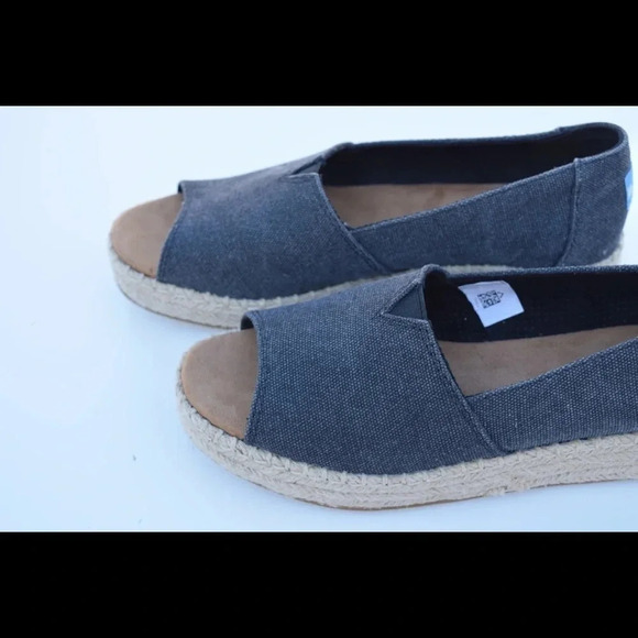 Toms peep toe low wedges - Picture 4 of 7